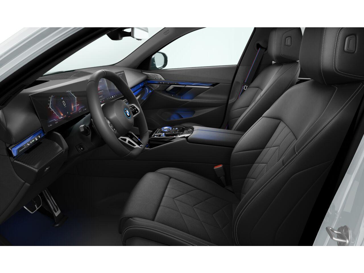 BMW i5 Touring – Bild 33