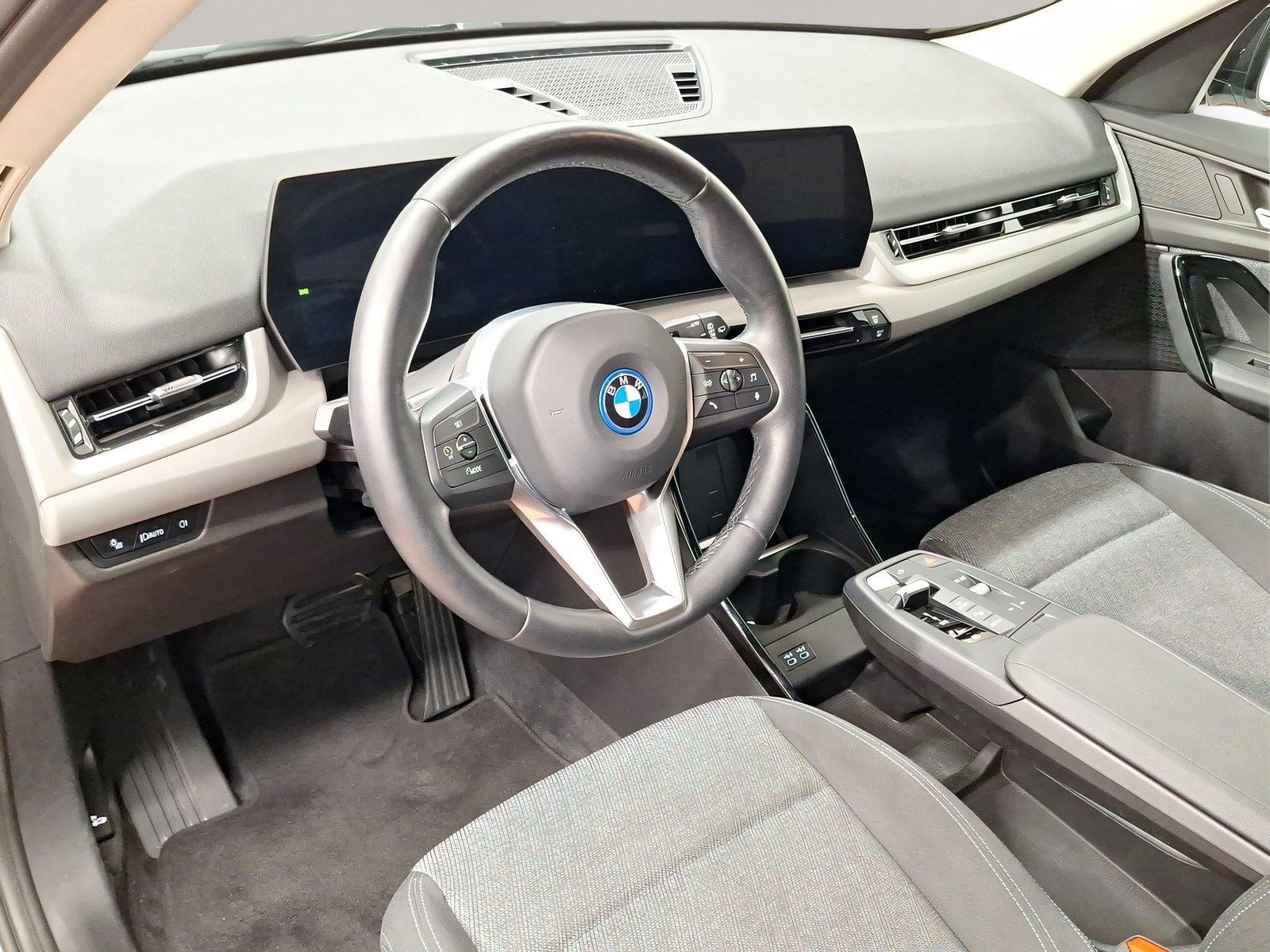 BMW iX1 – Bild 4