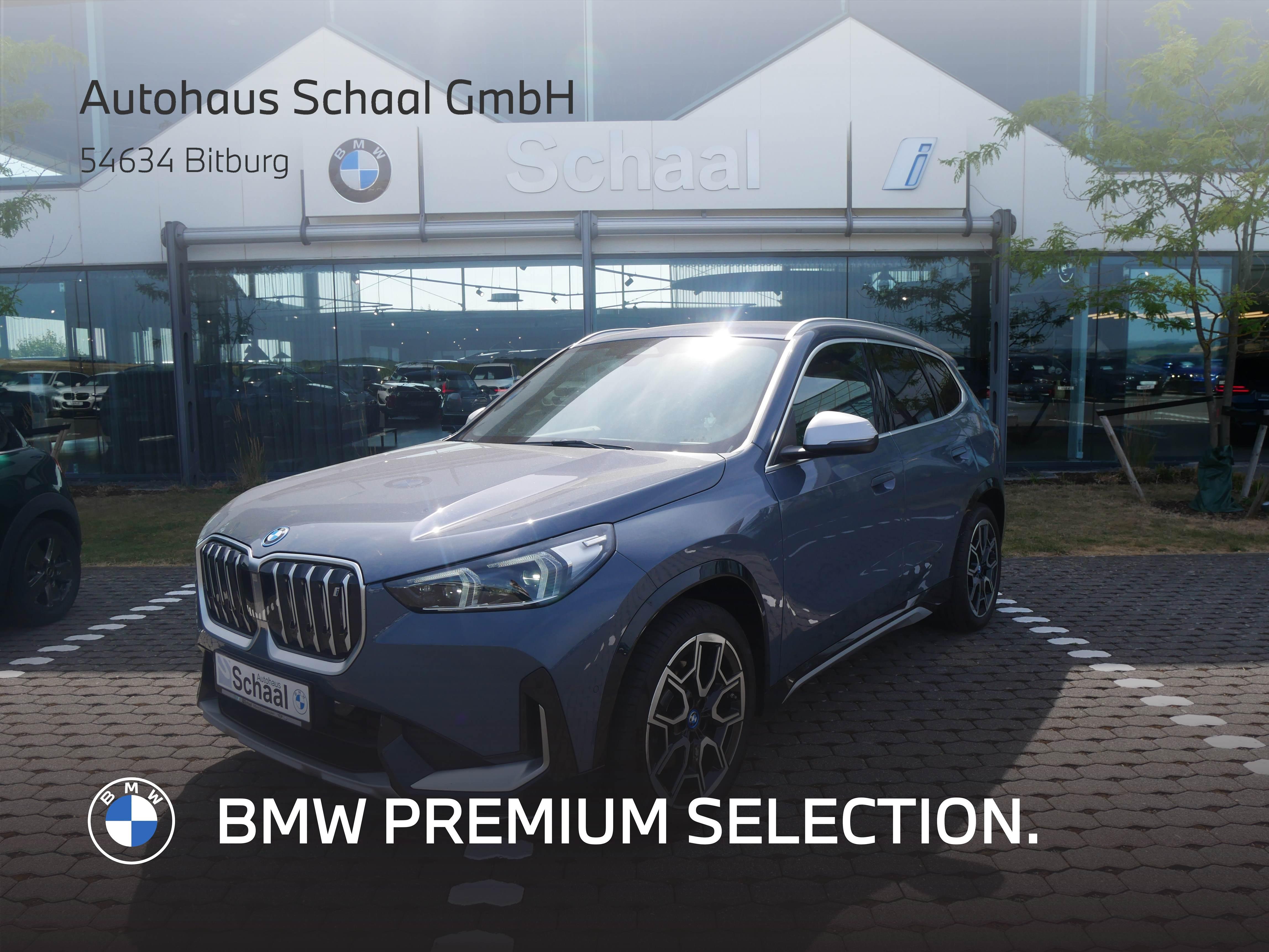 BMW iX1 2023