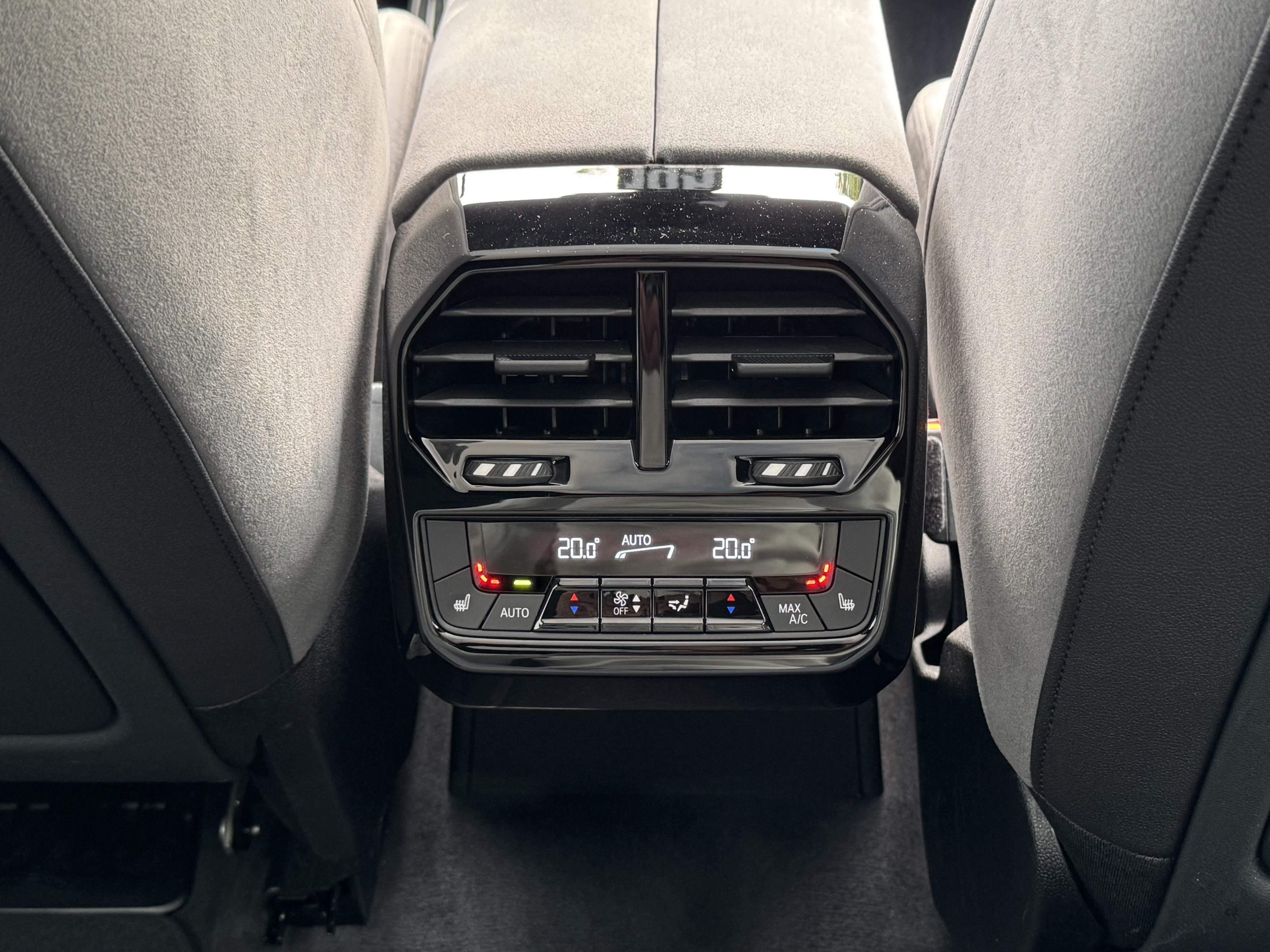 BMW iX – Bild 12