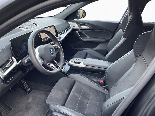 BMW iX2 – Bild 3