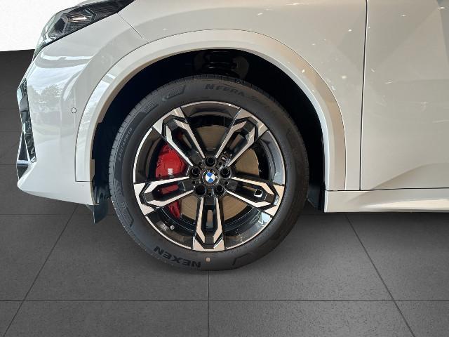 BMW iX2 – Bild 11