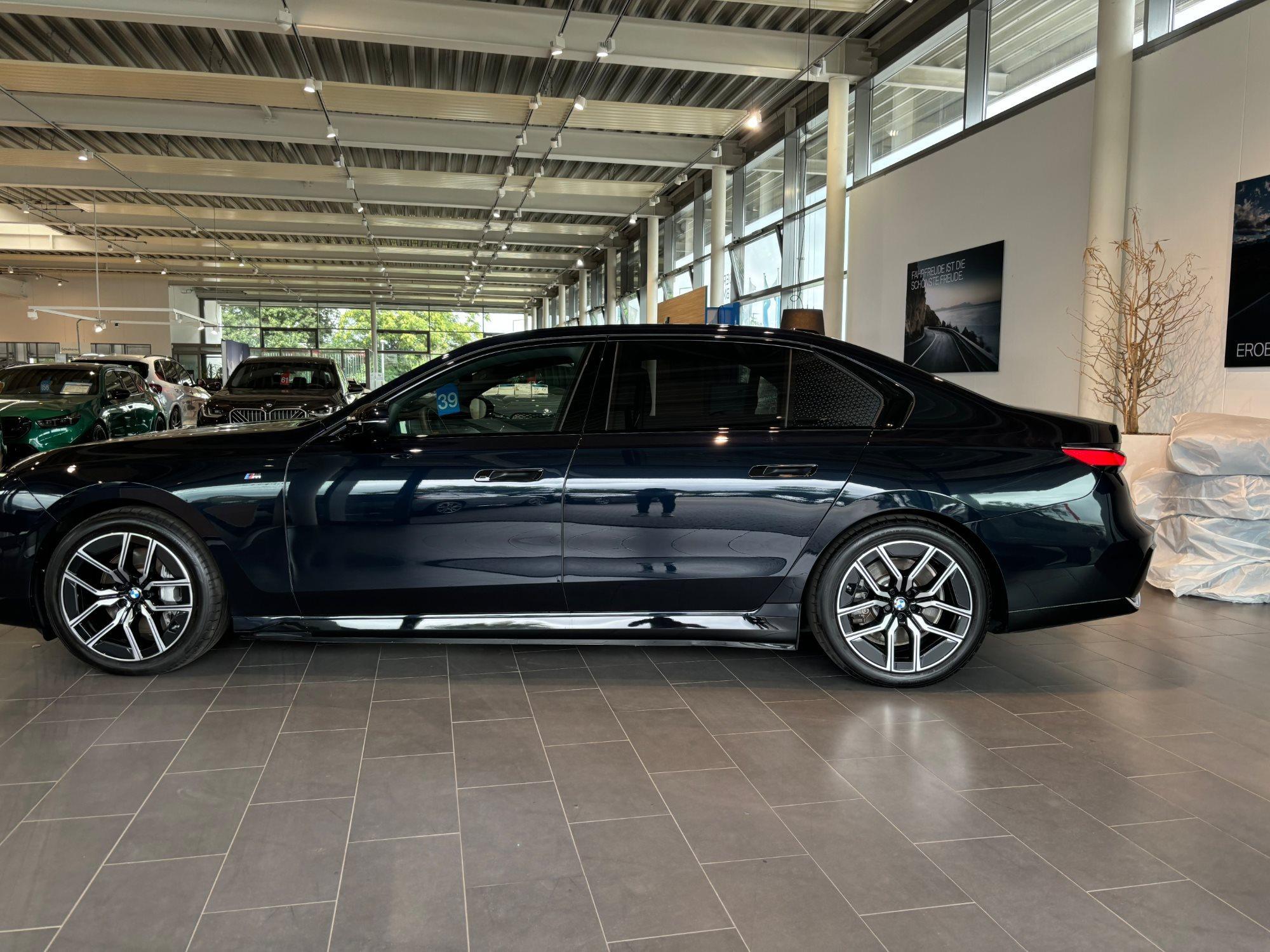 BMW i7 – Bild 27