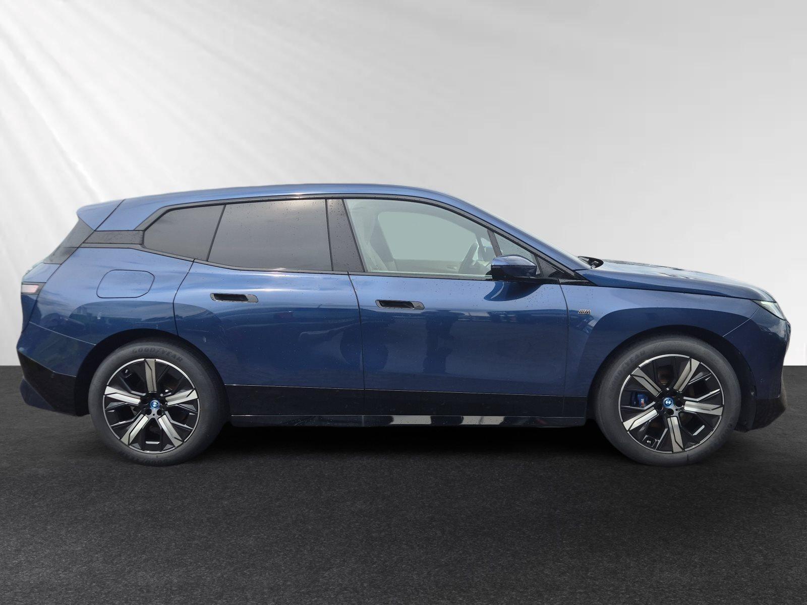 BMW iX – Bild 2