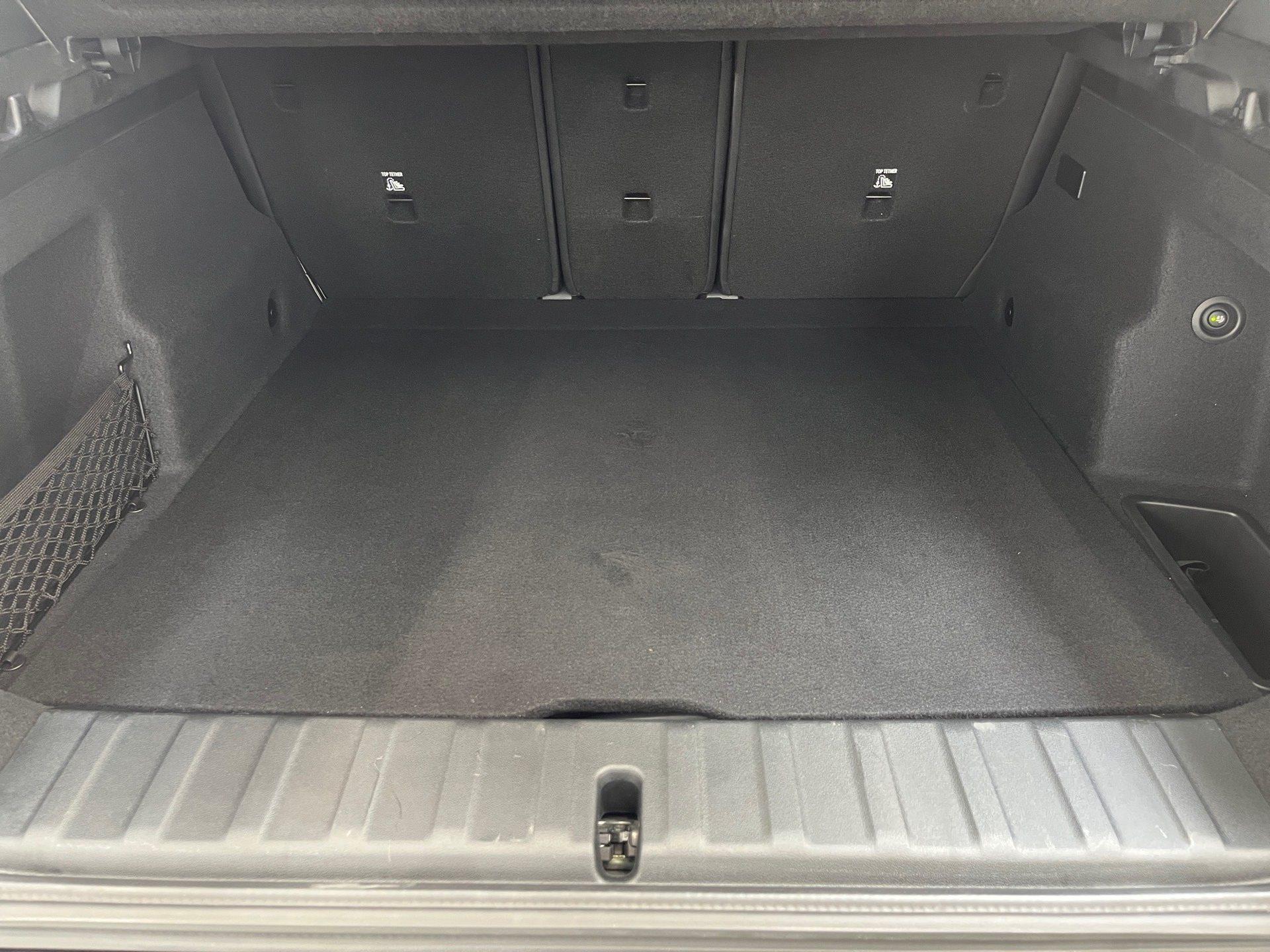 BMW iX2 – Bild 13