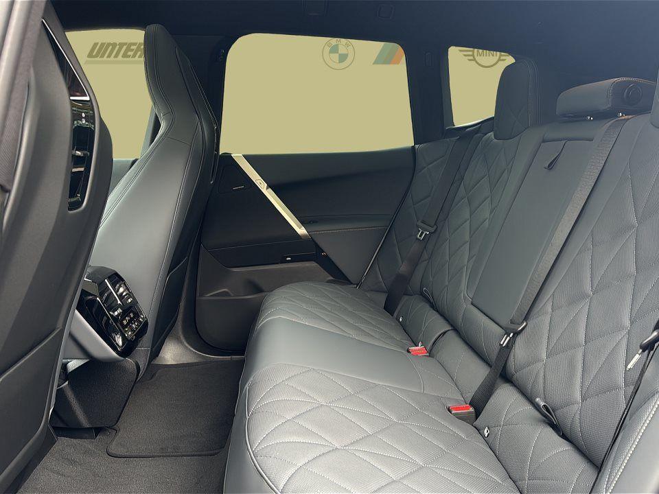 BMW iX – Bild 38