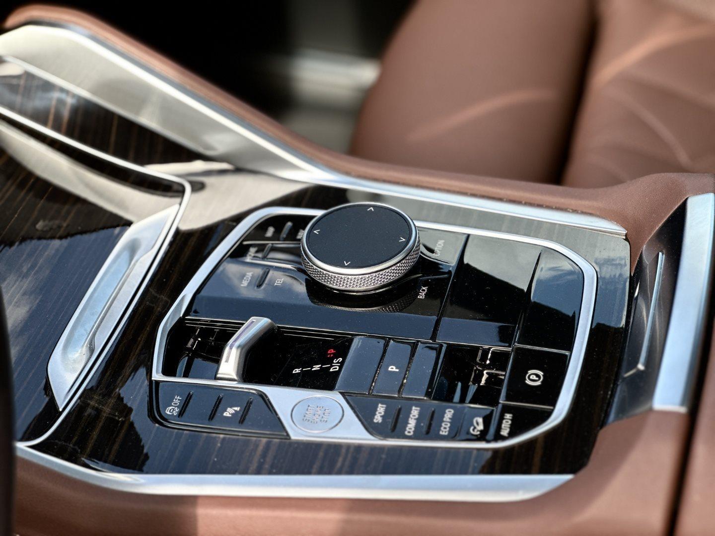 BMW X6 – Bild 17