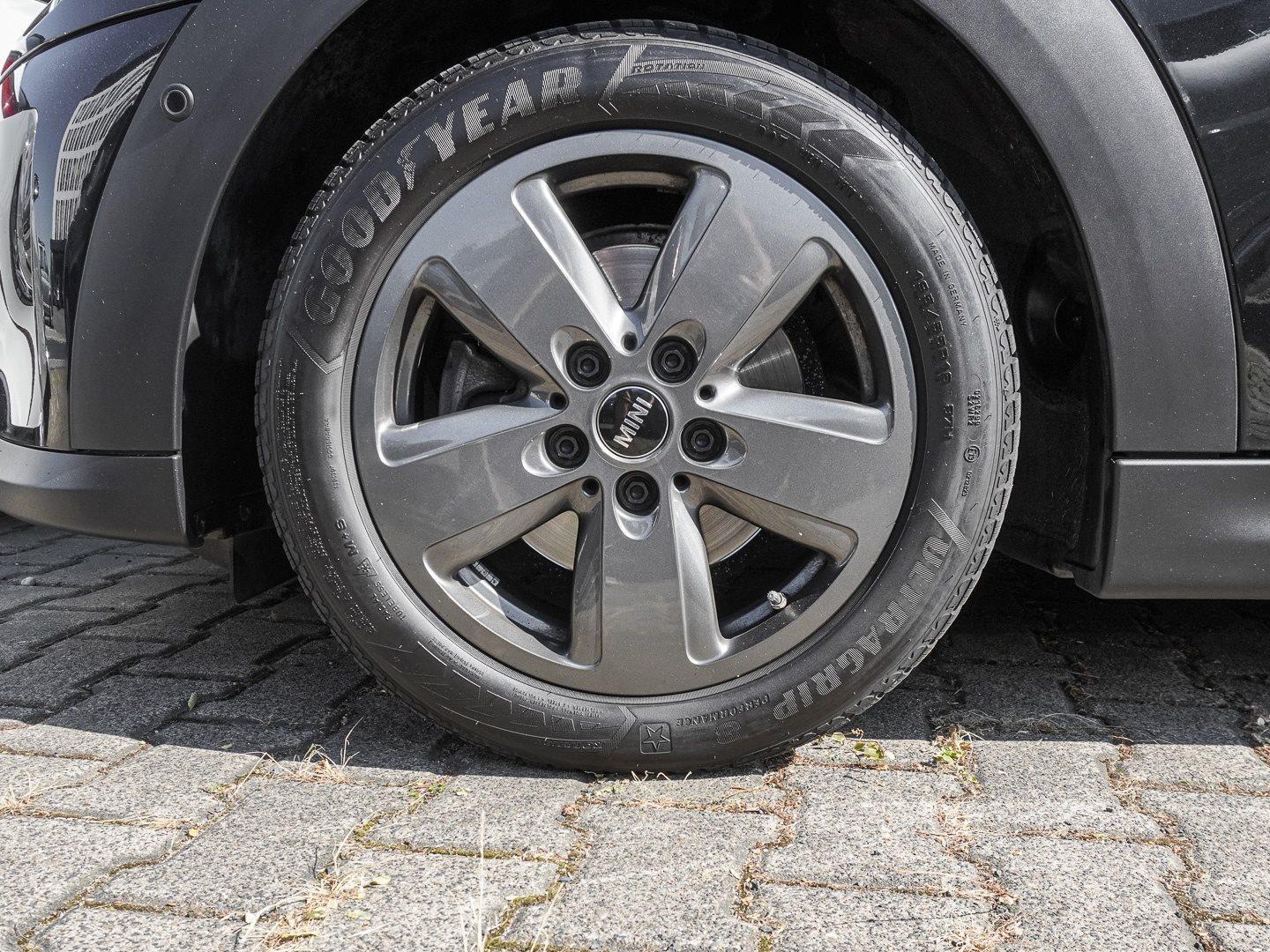 MINI Cooper 3-Türer – Bild 2