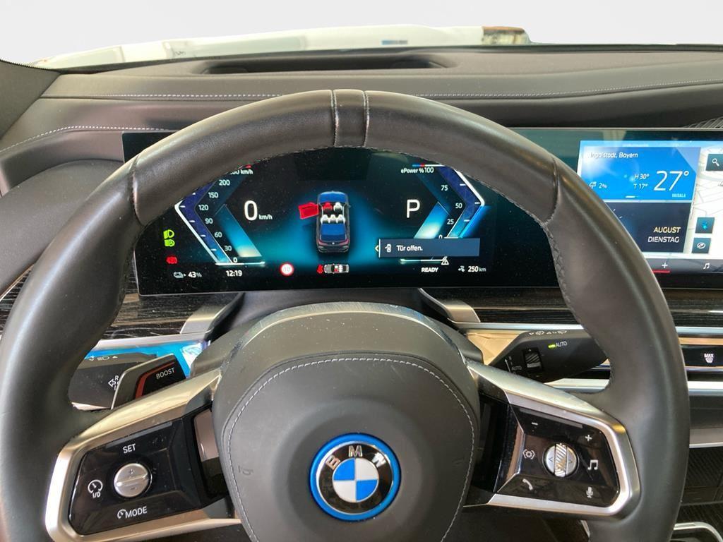 BMW i7 – Bild 17