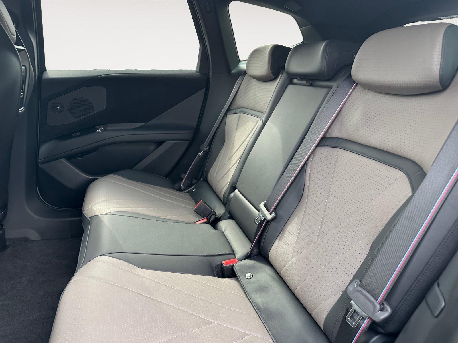 BMW iX3 – Bild 10