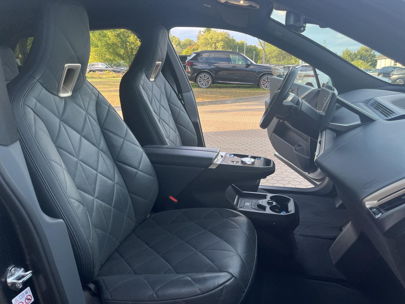 BMW iX – Bild 35