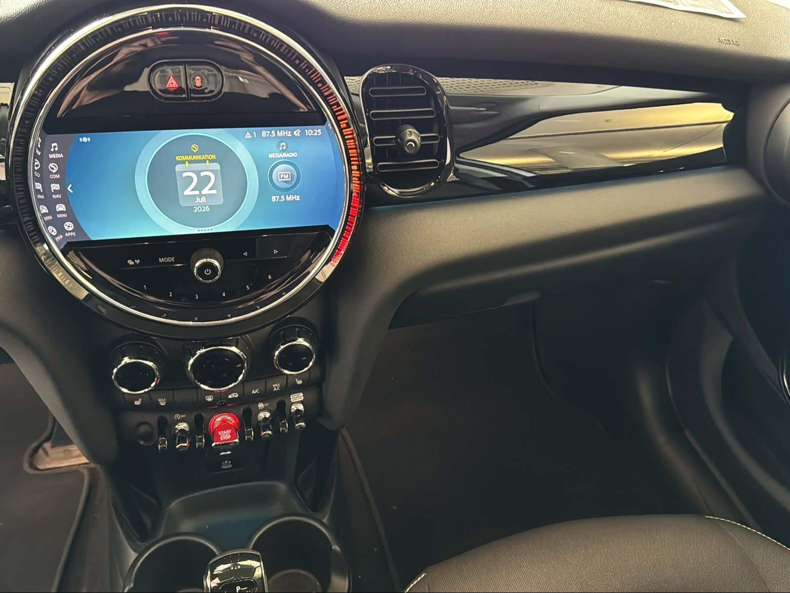 MINI Cooper 5-Türer – Bild 6