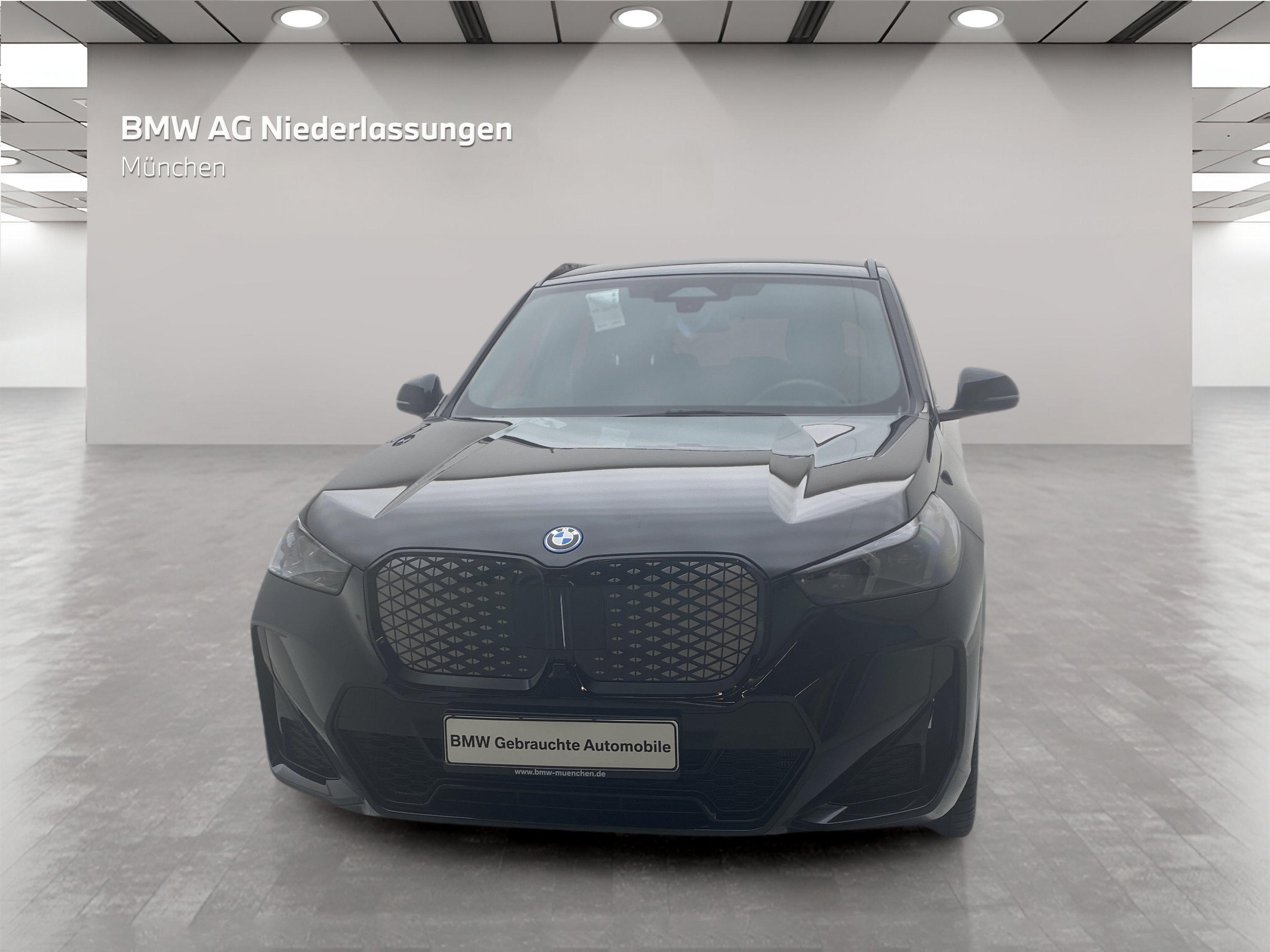 BMW iX1 – Bild 3