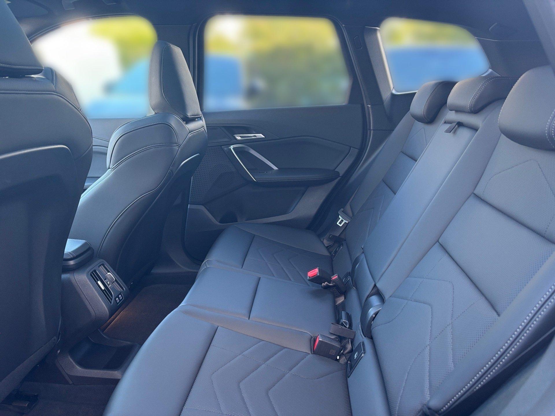 BMW iX1 – Bild 10