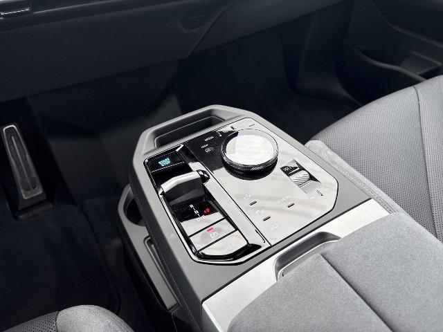 BMW iX – Bild 11