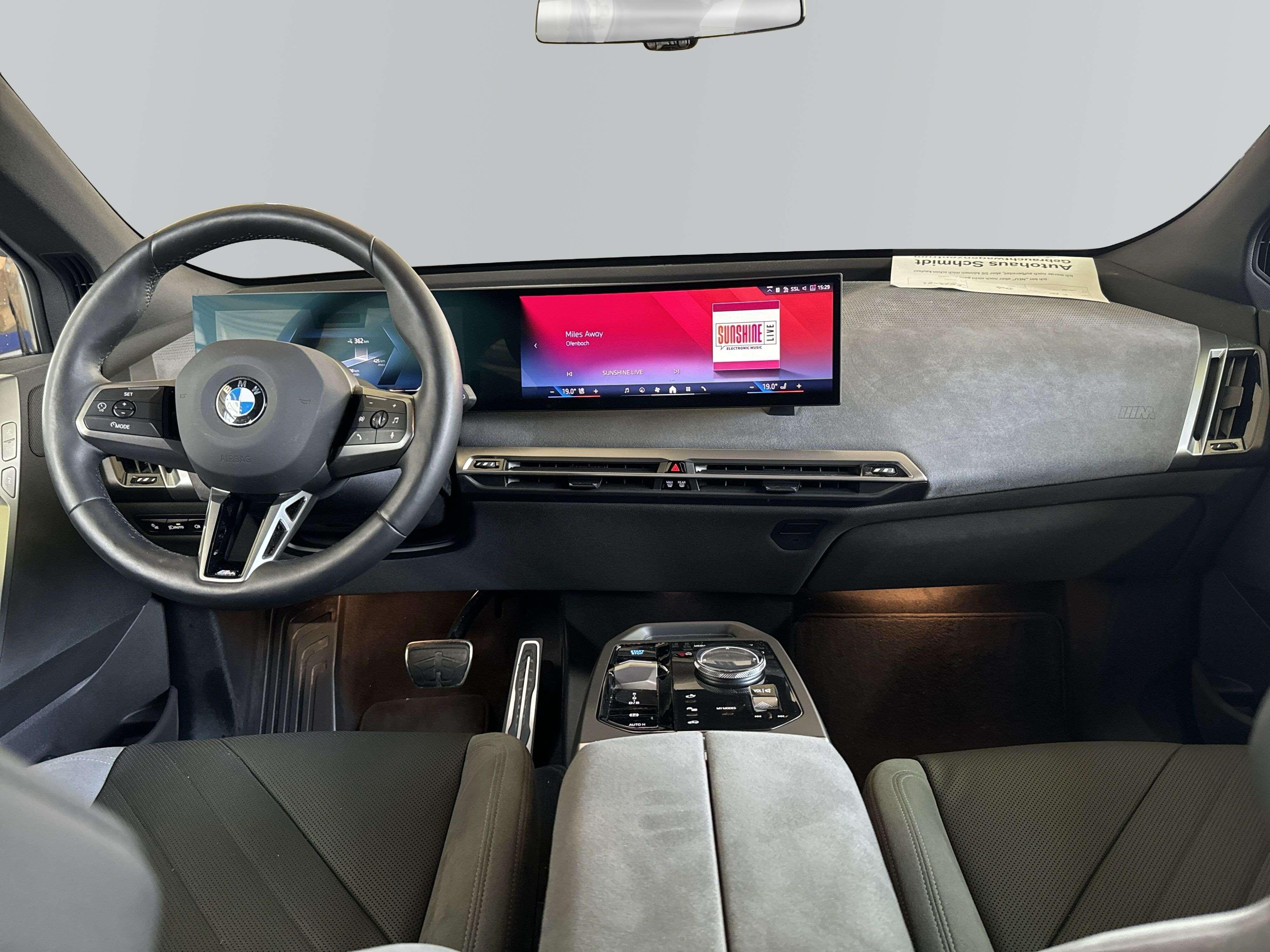 BMW iX – Bild 7