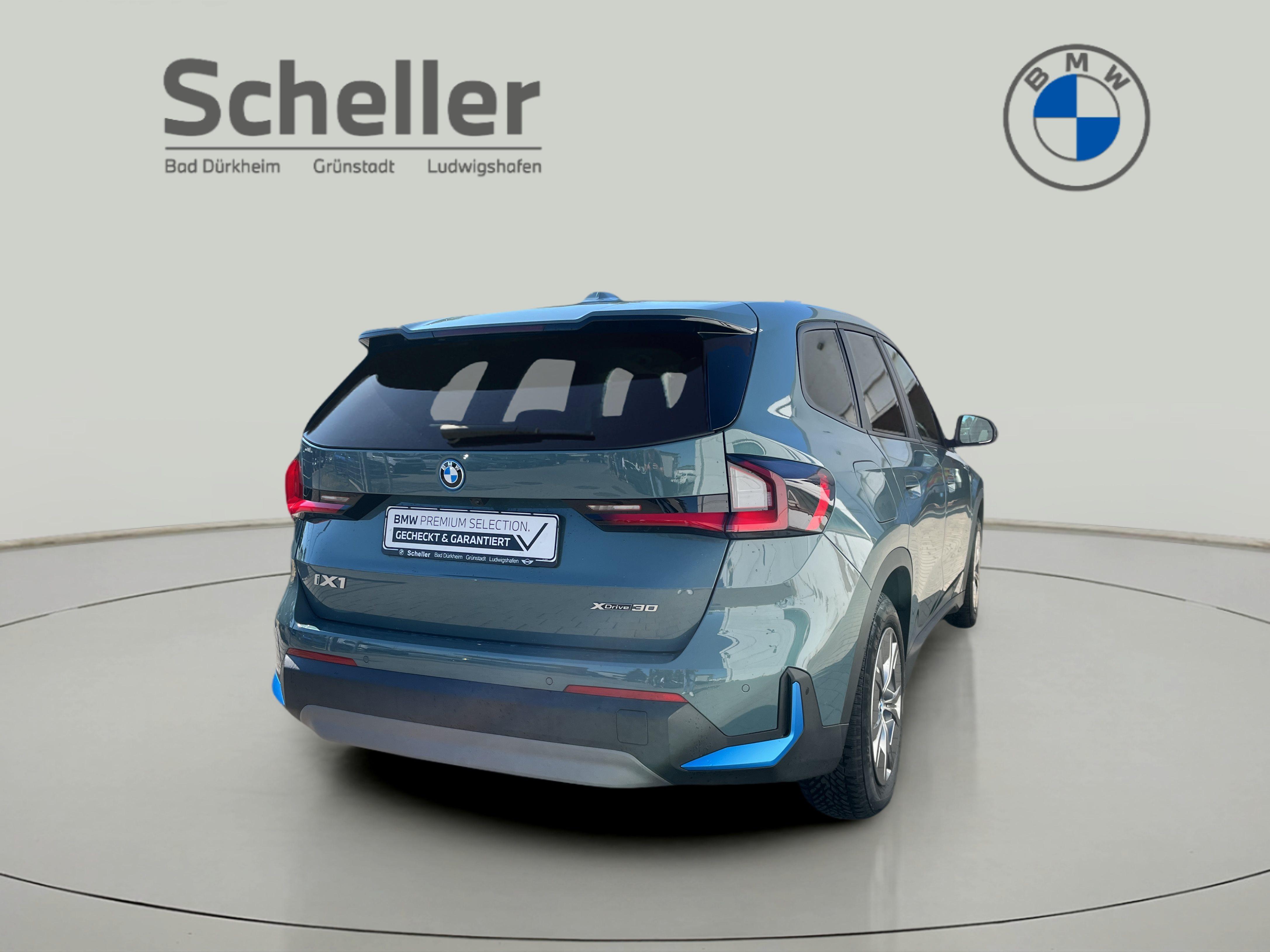 BMW iX1 – Bild 18