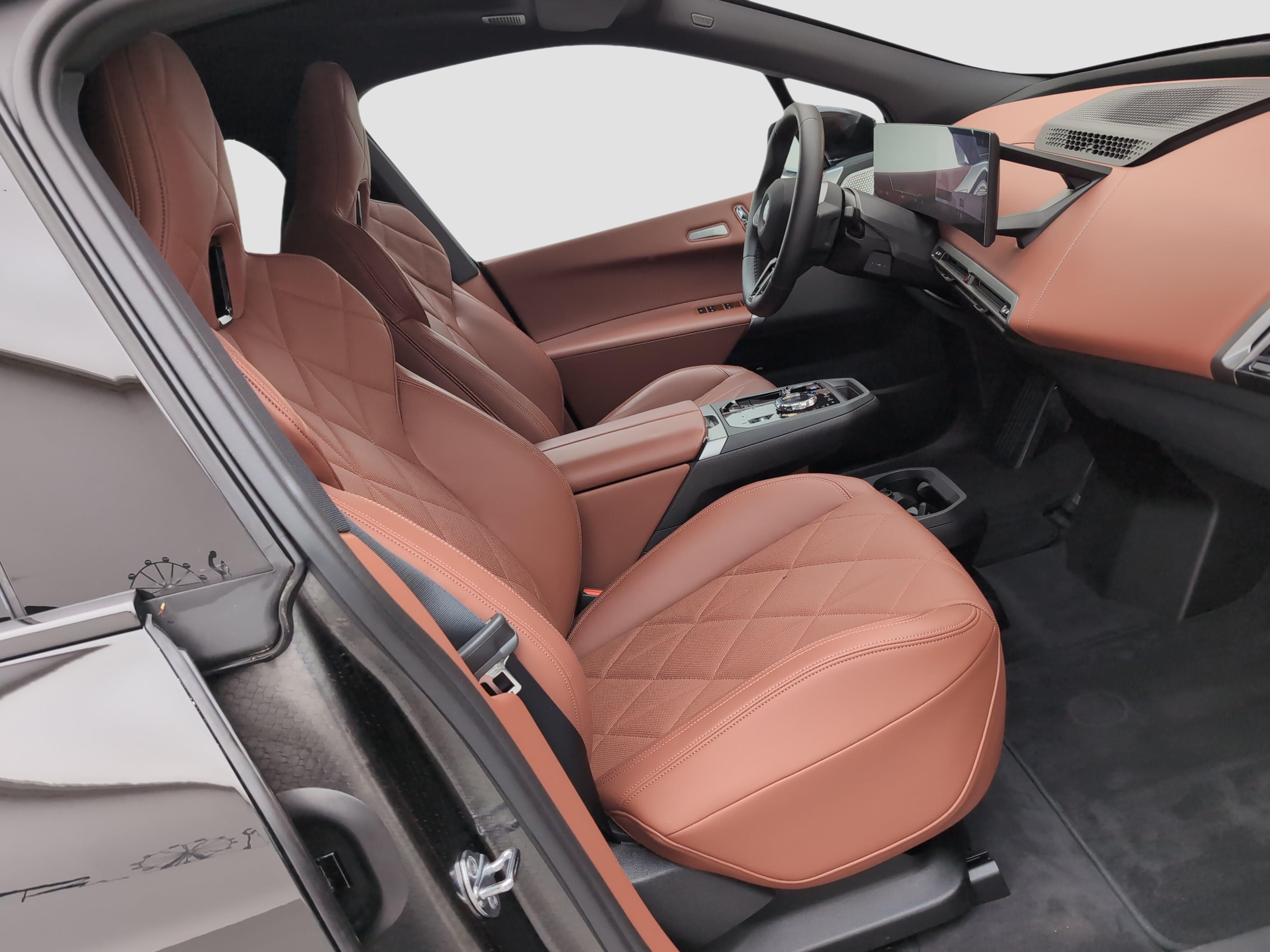 BMW iX – Bild 21