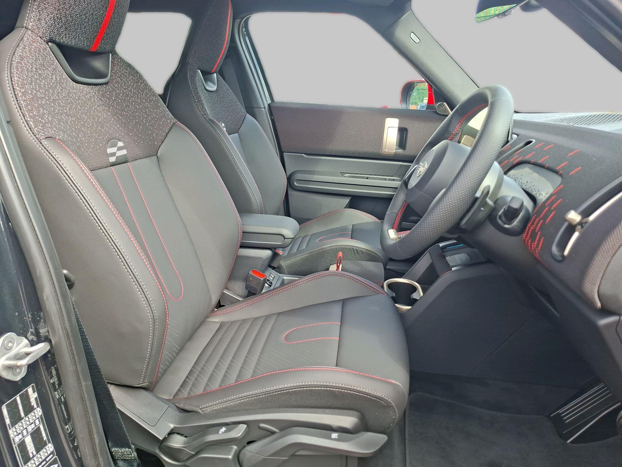 MINI John Cooper Works Countryman ALL4