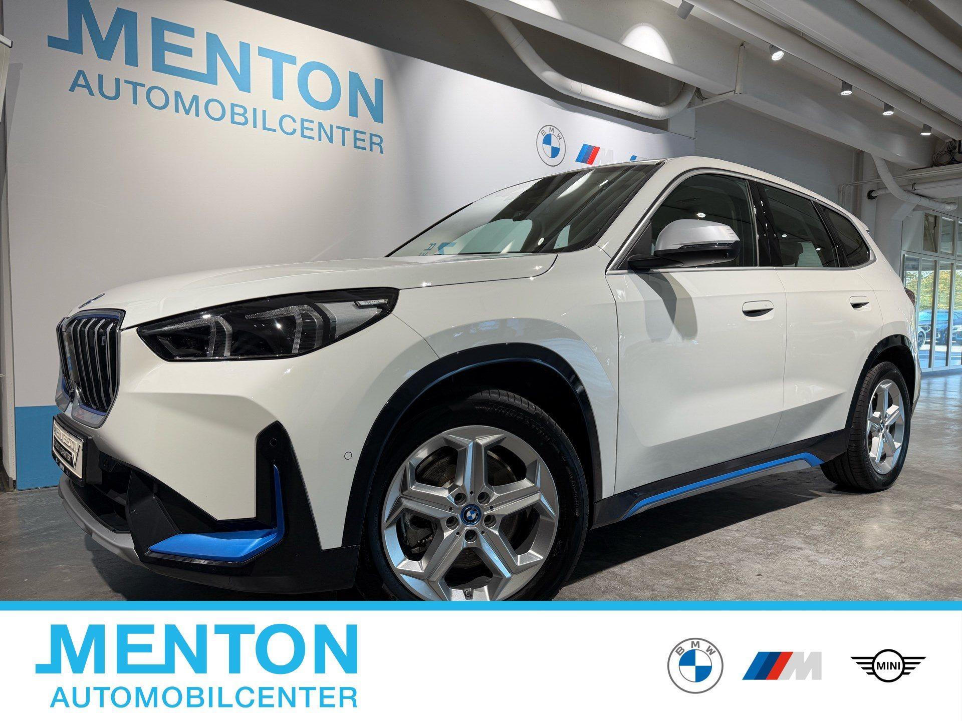 BMW iX1