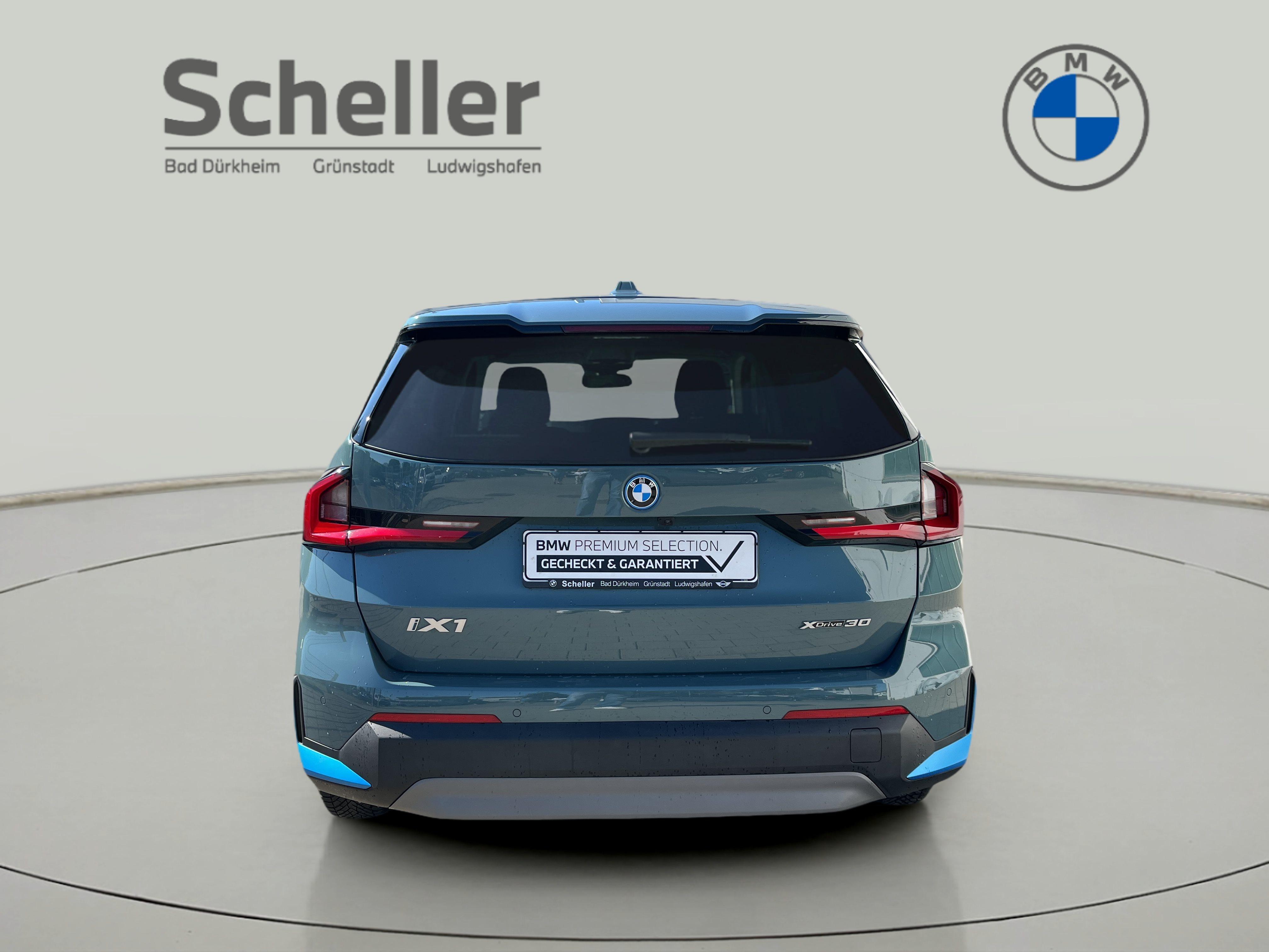 BMW iX1 – Bild 17