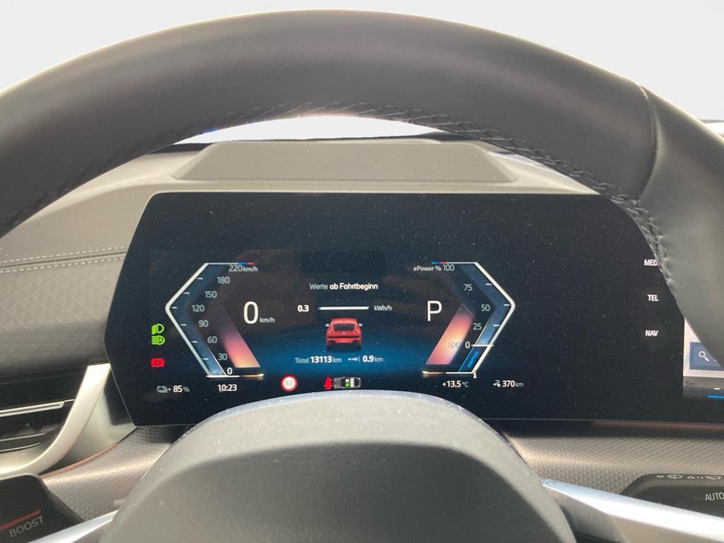BMW iX2 – Bild 21