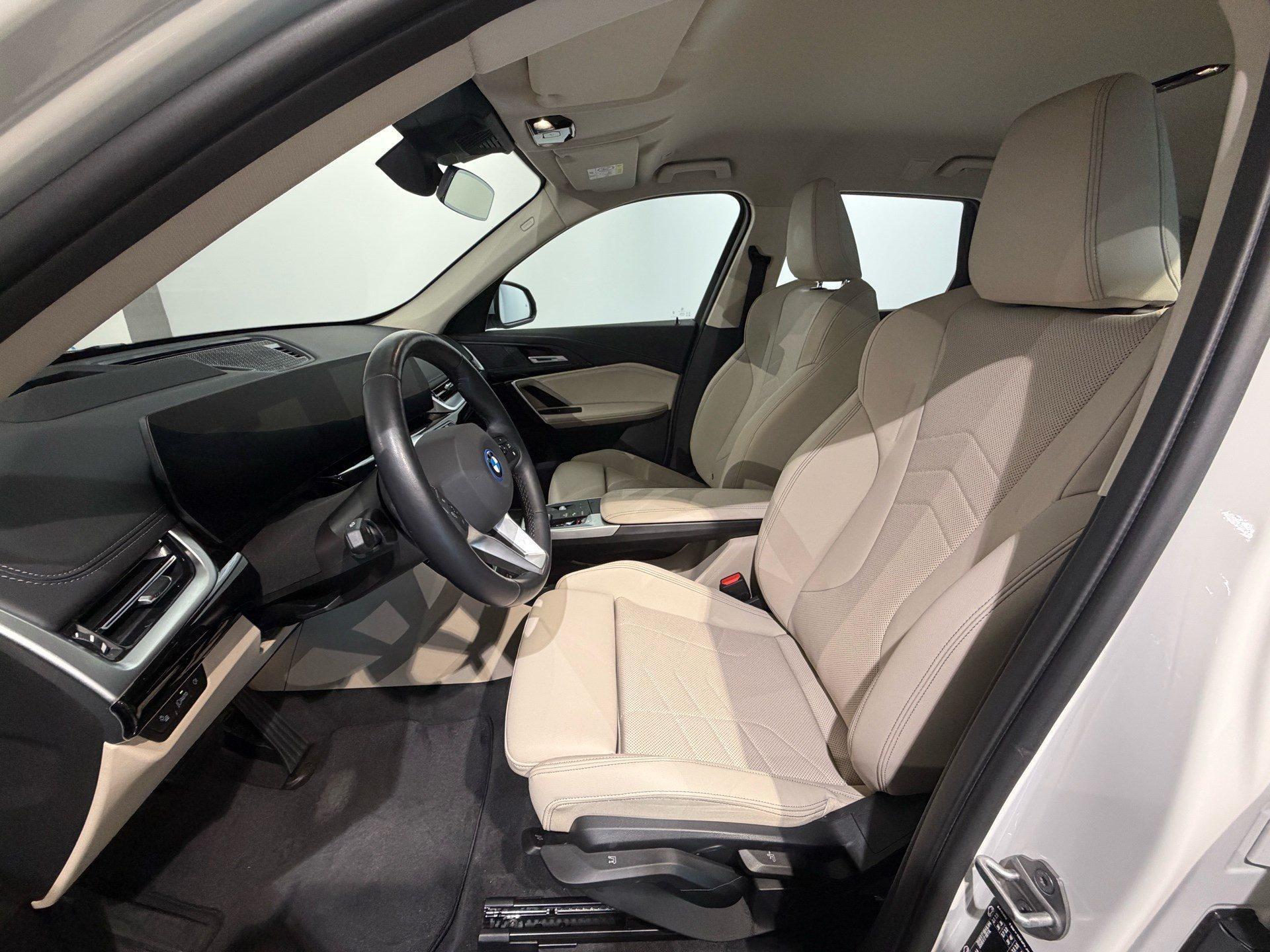 BMW iX1 – Bild 19