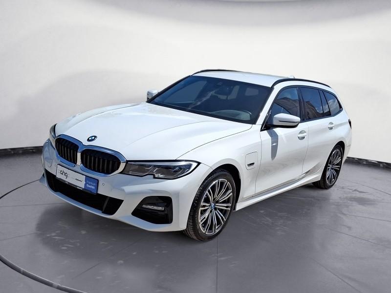 BMW 330E 2022