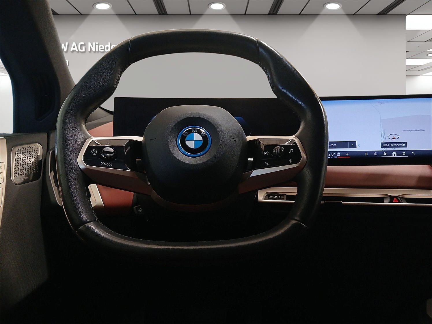 BMW iX – Bild 12