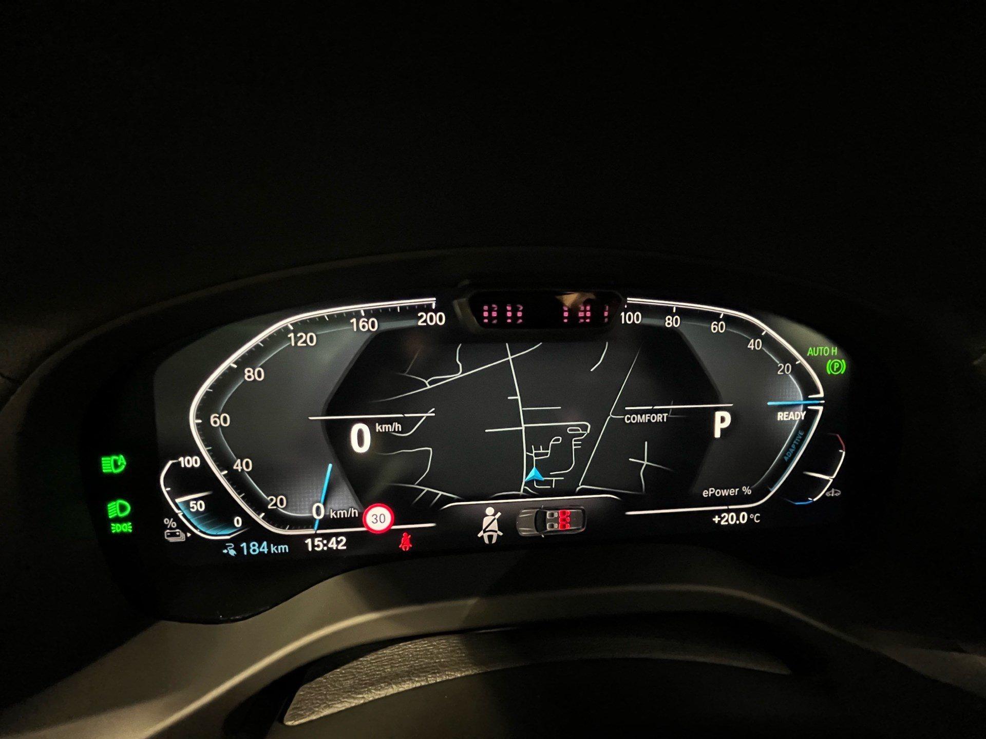 BMW iX3 – Bild 8