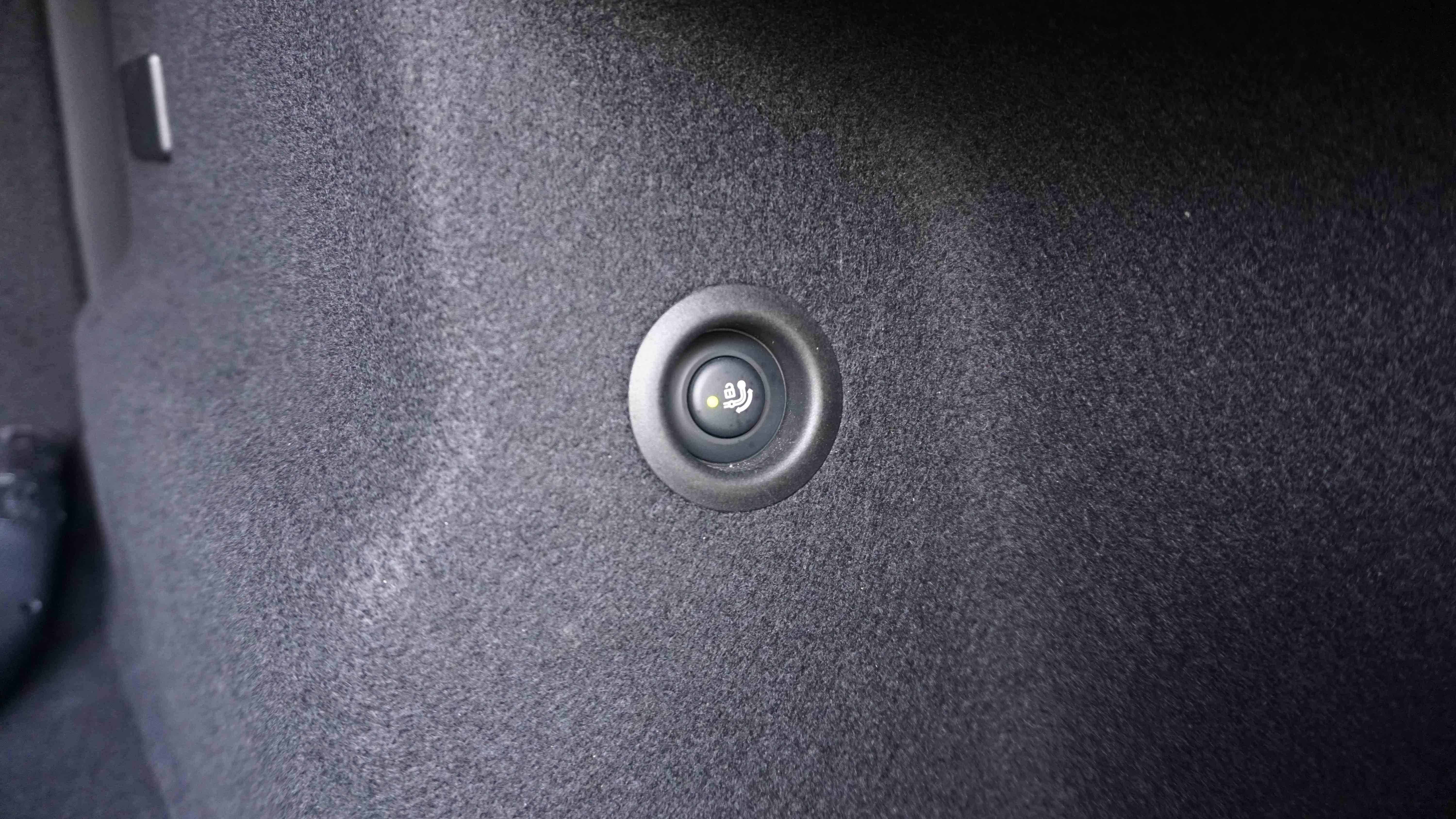 BMW iX2 – Bild 23