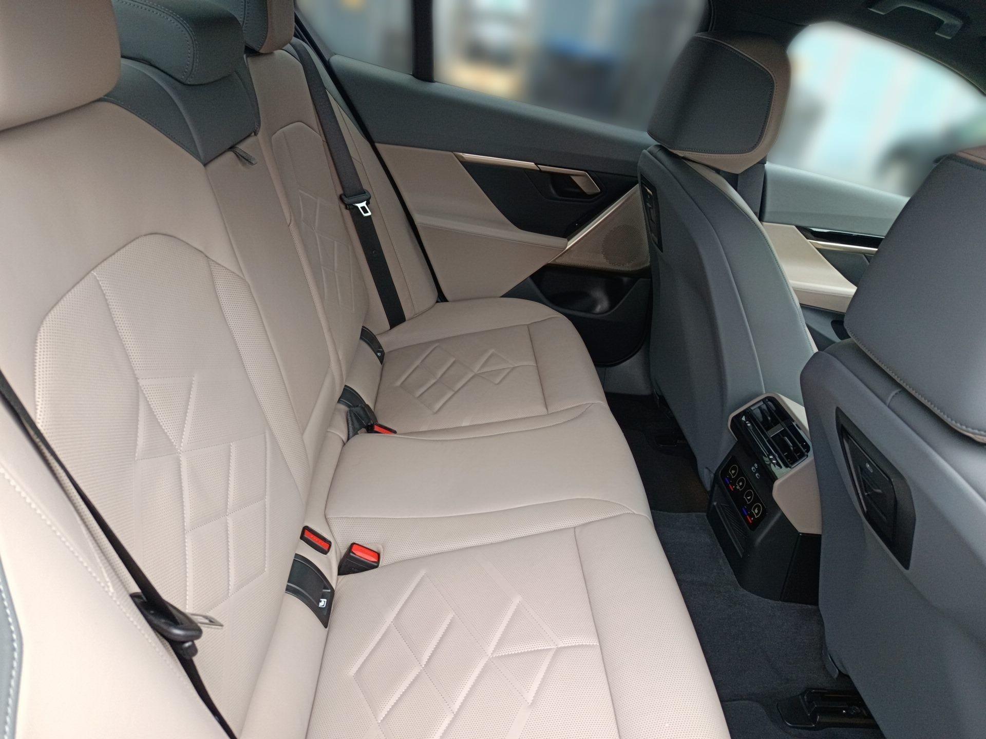 BMW 5er – Bild 13
