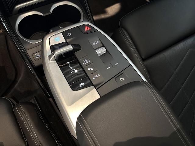 BMW iX1 – Bild 8