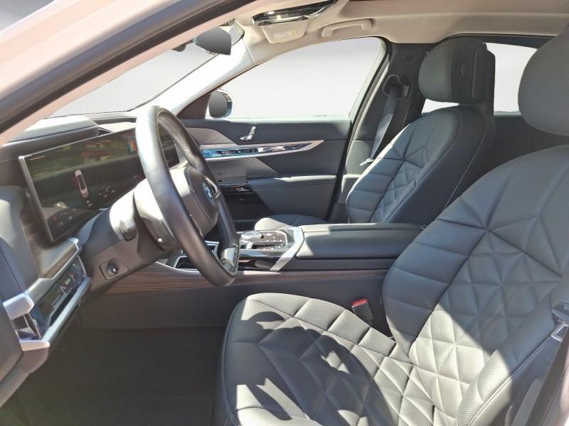 BMW i7 – Bild 10