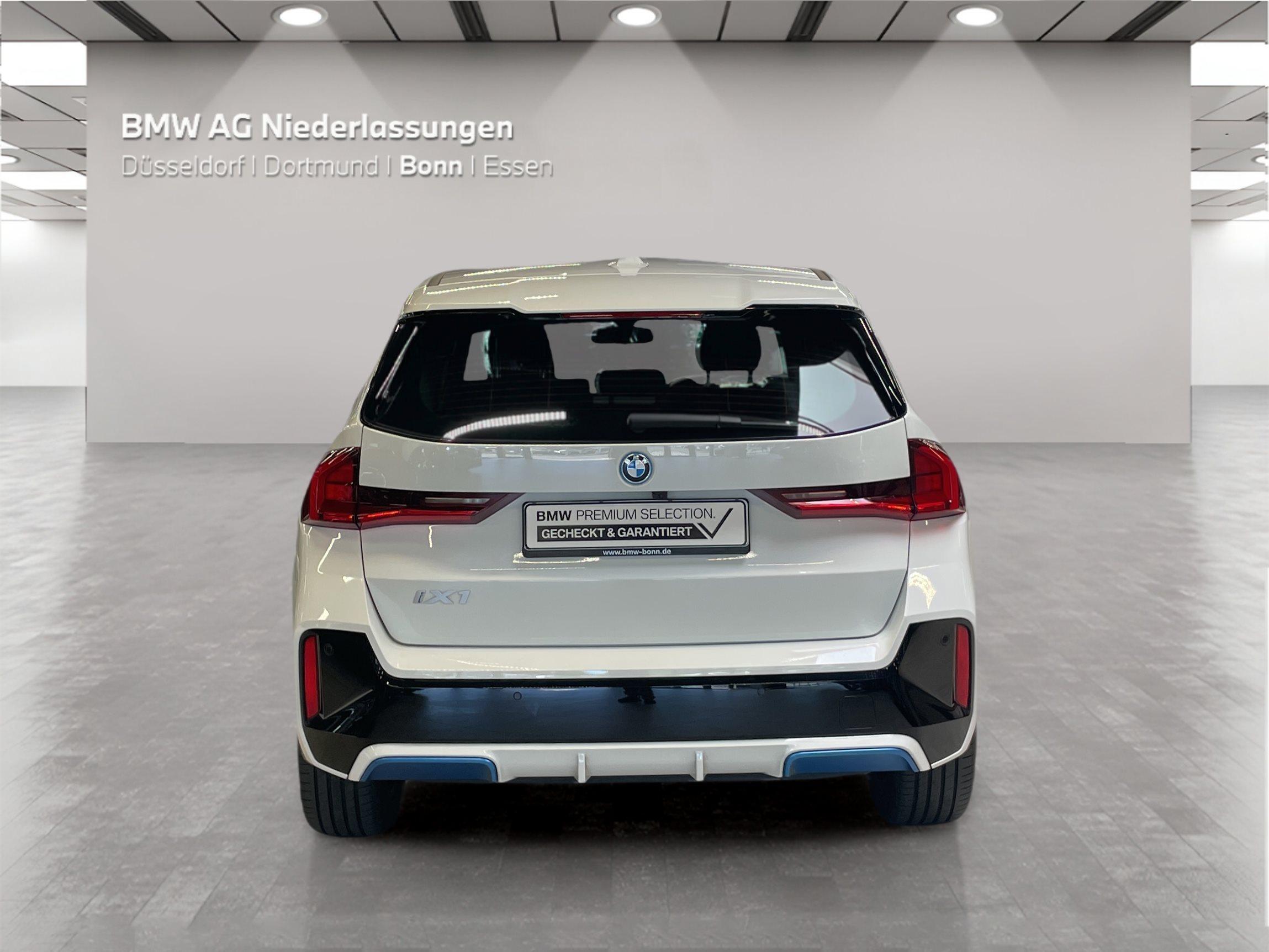 BMW iX1 – Bild 17