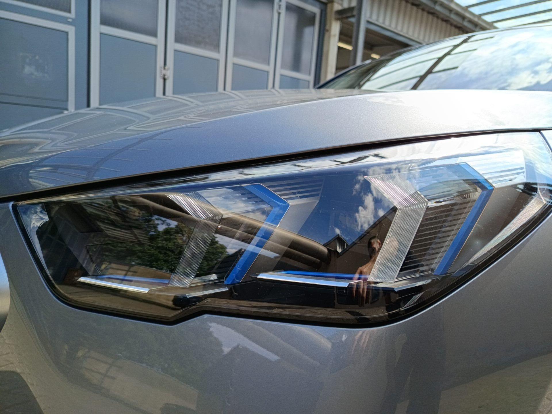 BMW iX2 – Bild 14