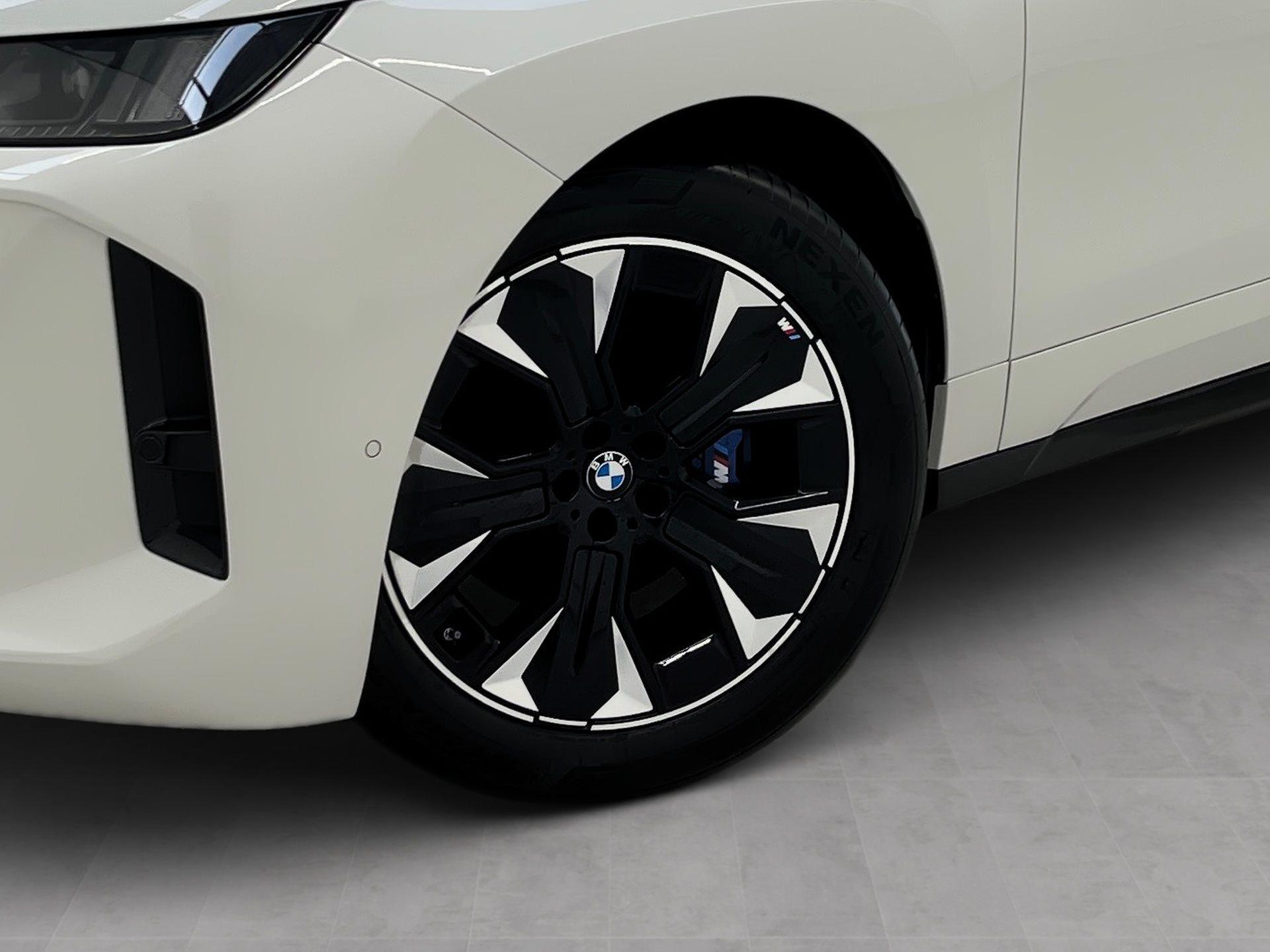 BMW iX – Bild 9