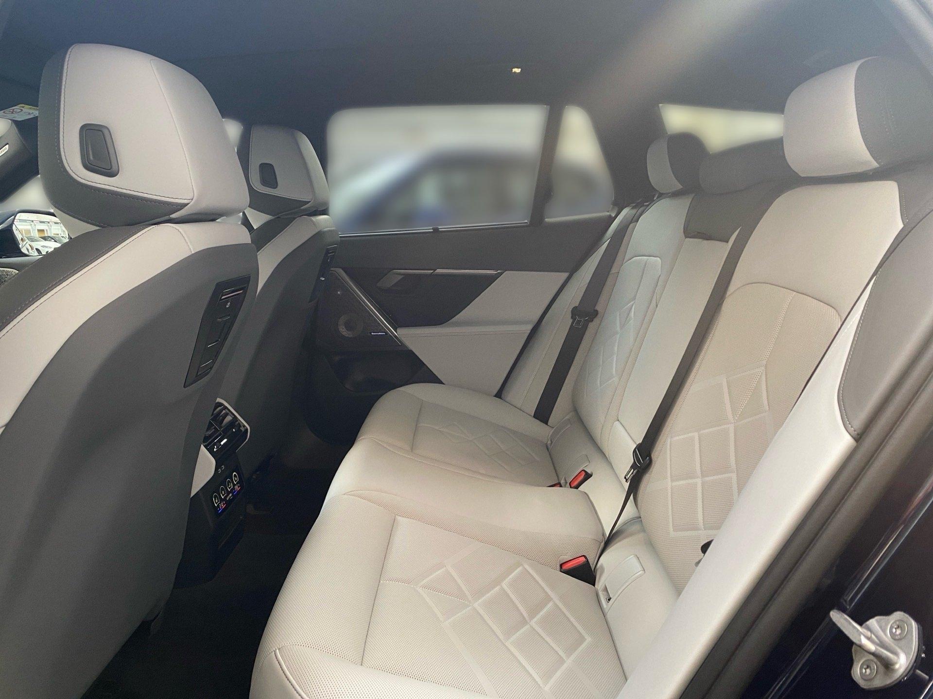 BMW 5er Touring – Bild 9