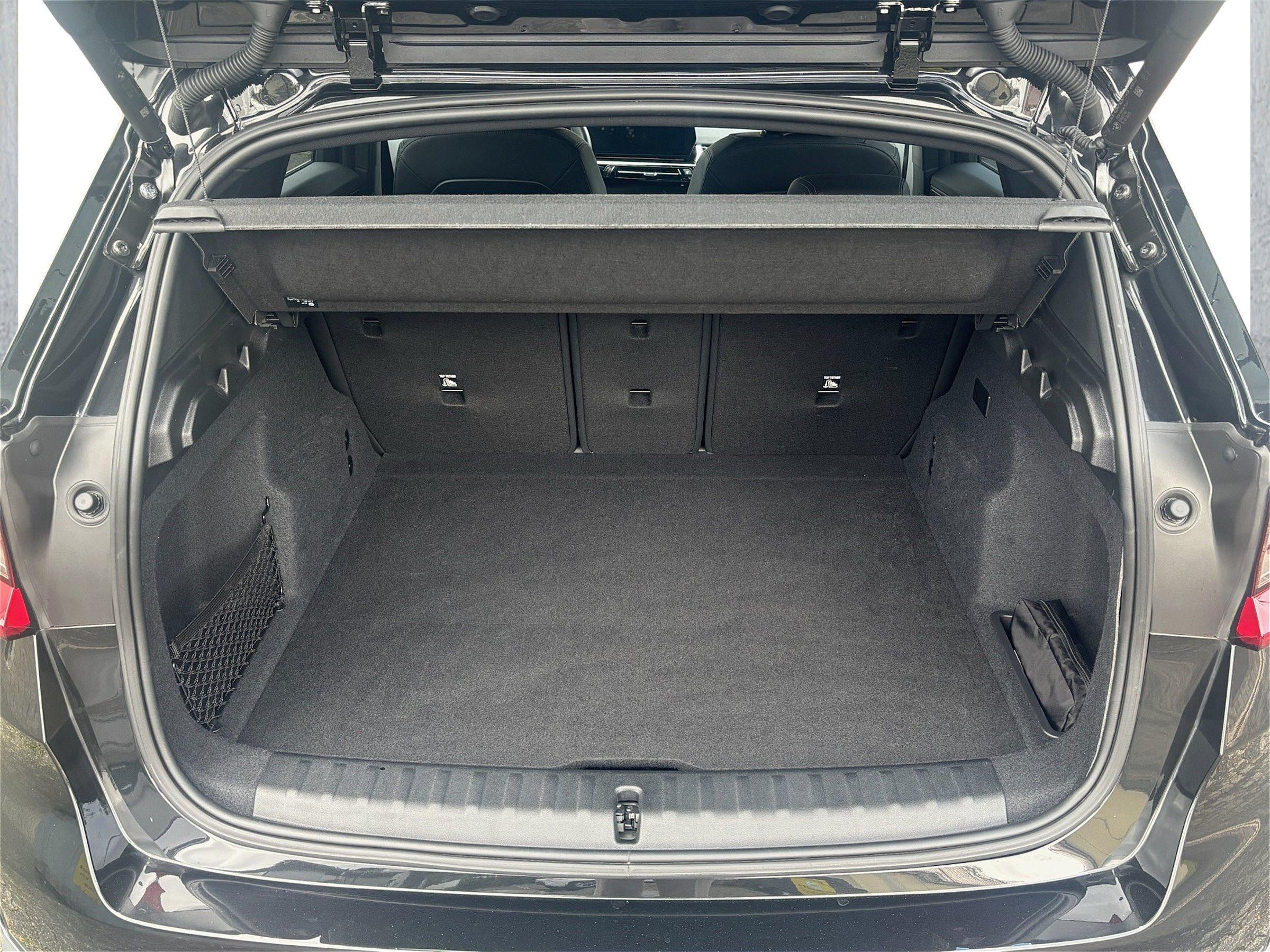 BMW iX1 – Bild 17