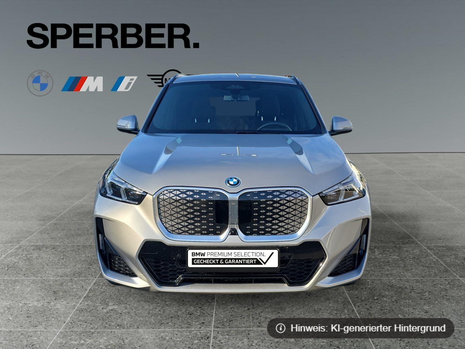 BMW iX1 – Bild 11