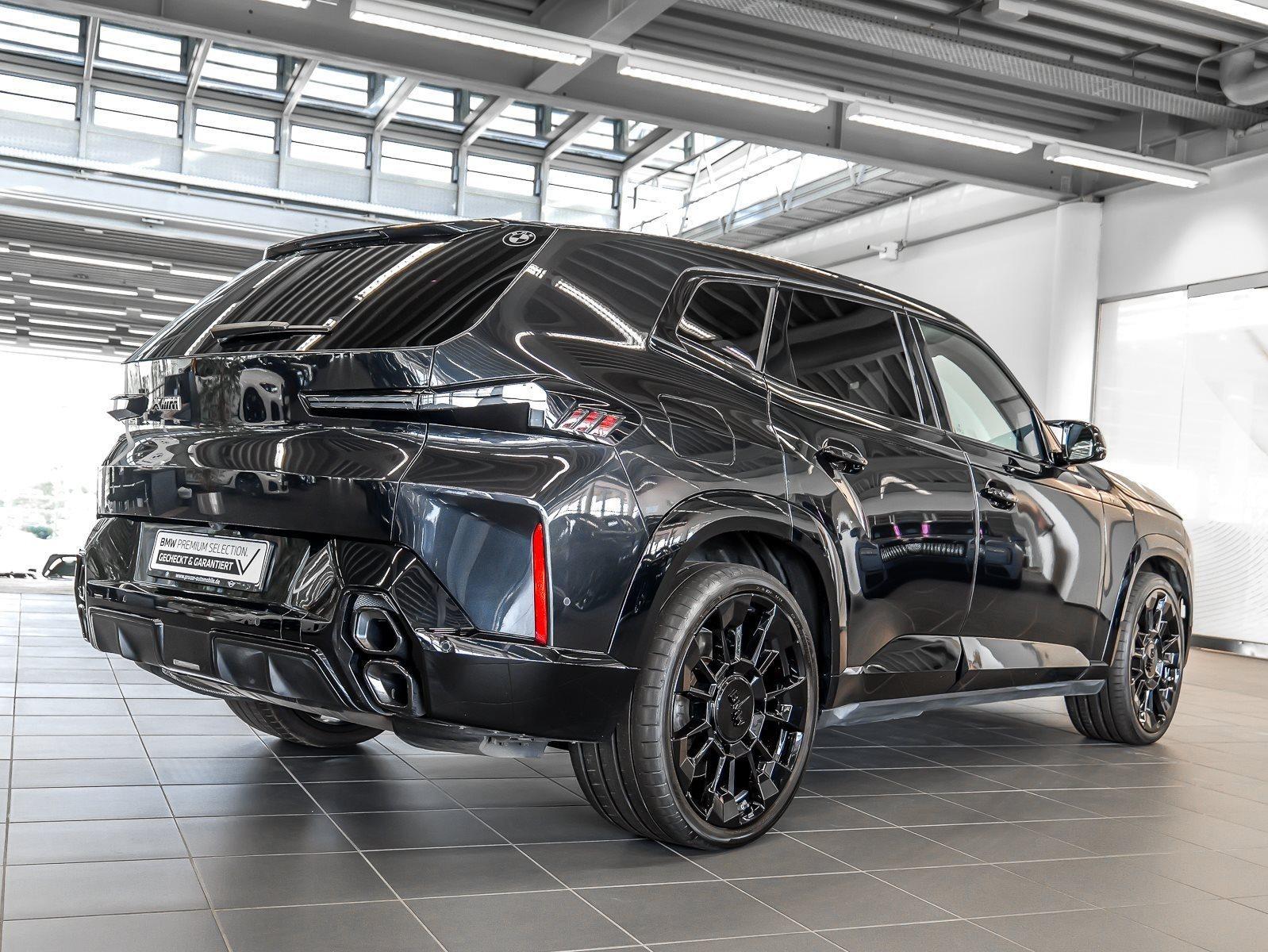 BMW XM – Bild 2