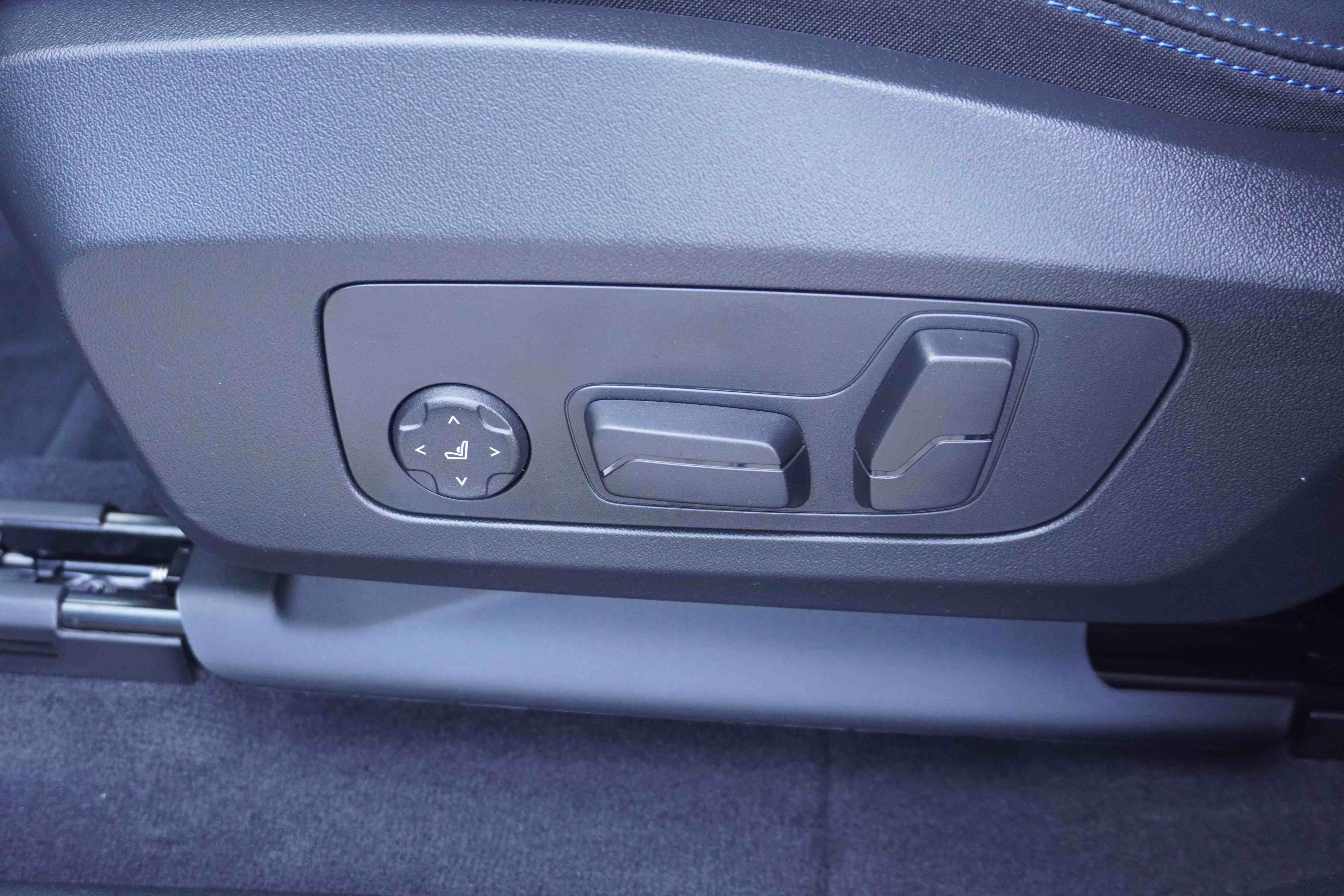 BMW iX1 – Bild 8