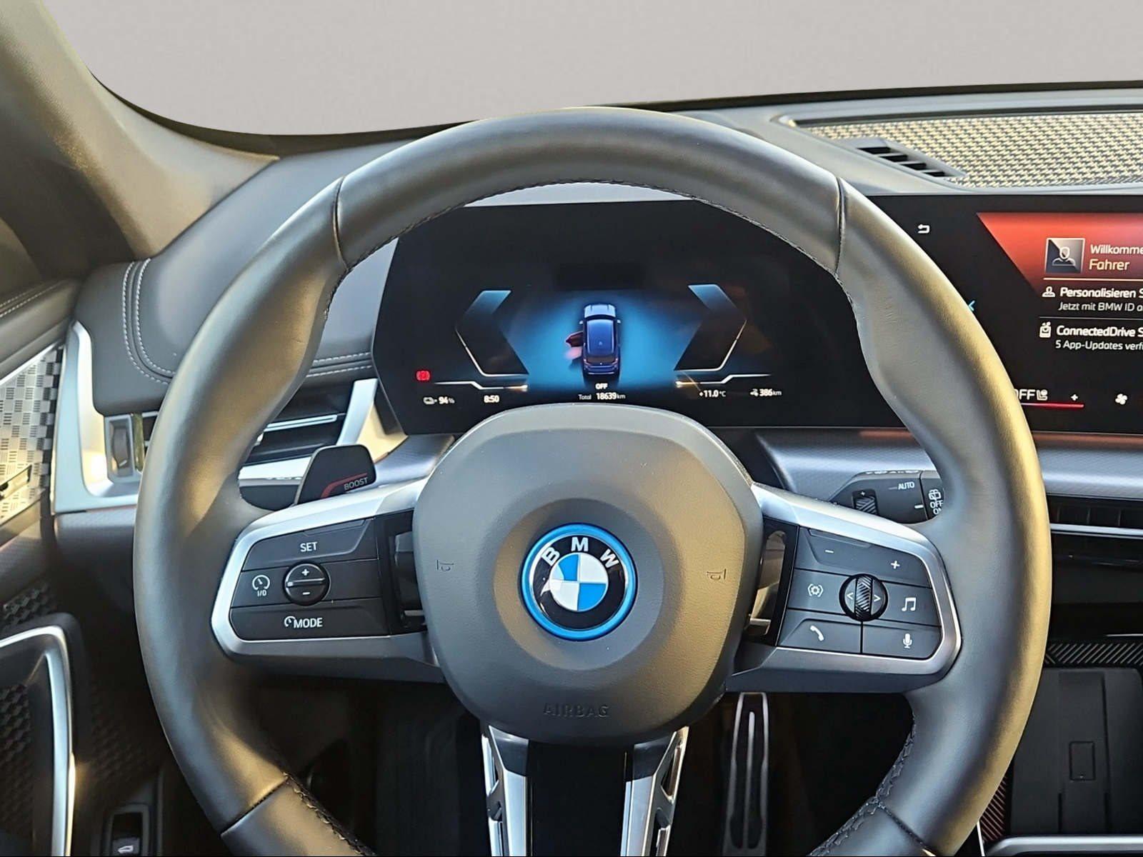 BMW iX1 – Bild 13