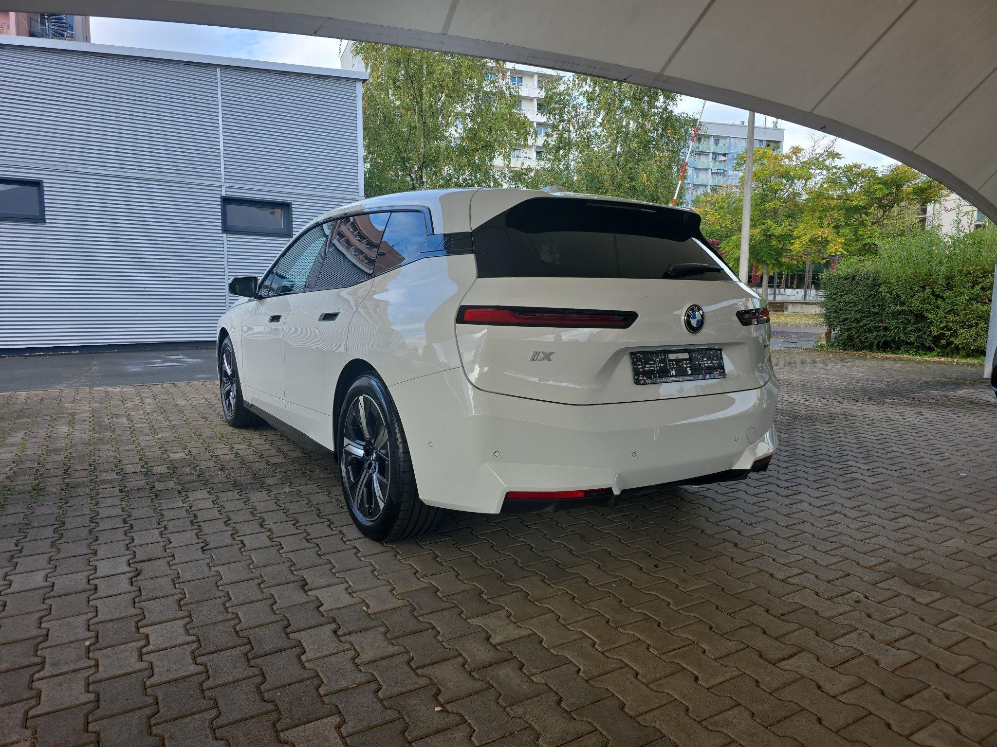 BMW iX – Bild 3
