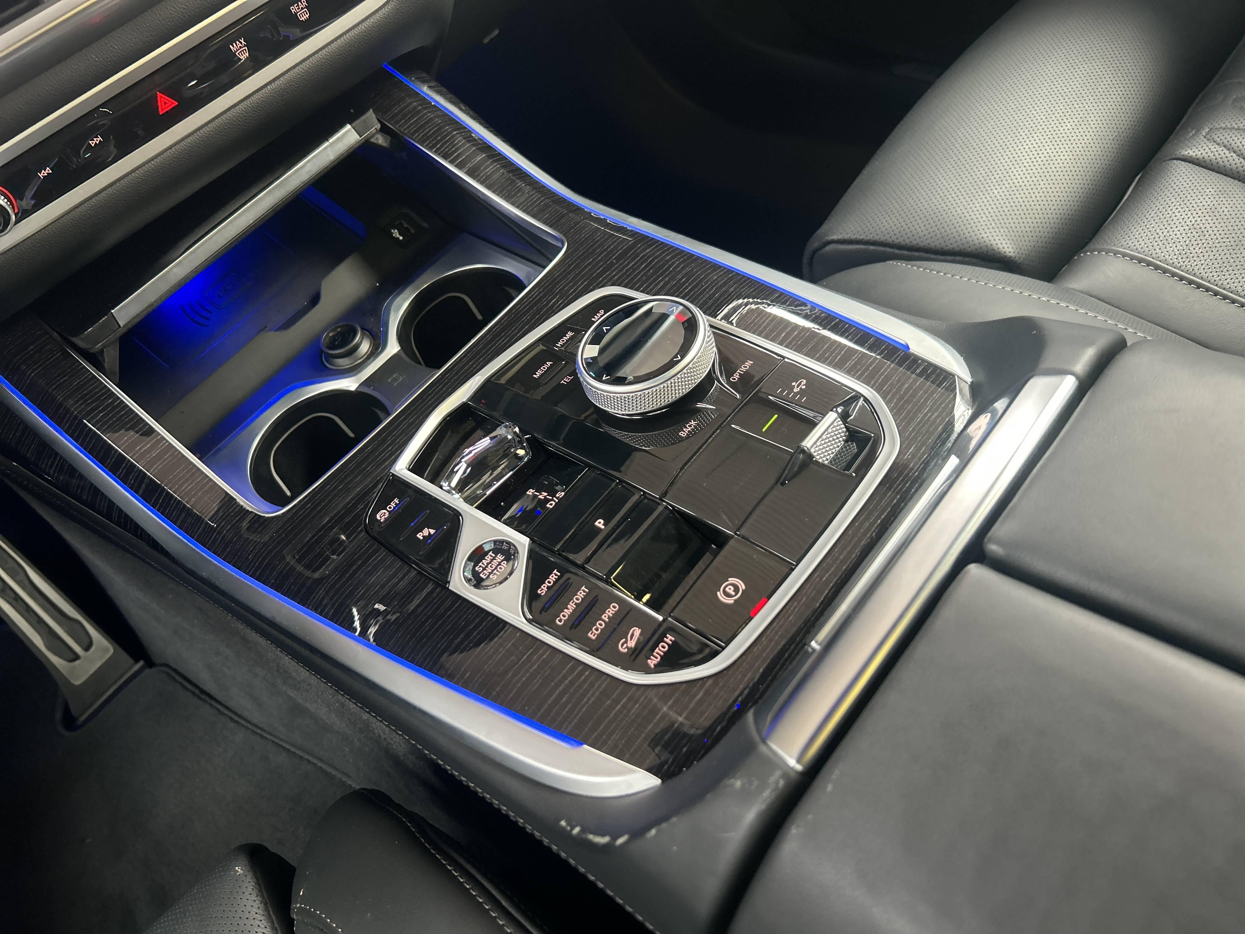 BMW X7 – Bild 8