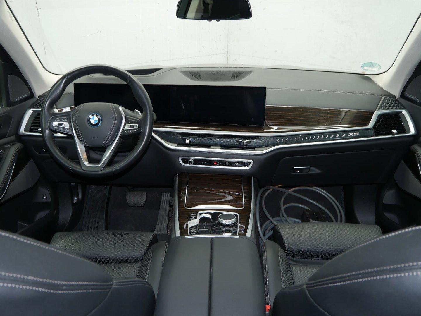 BMW X5 – Bild 11