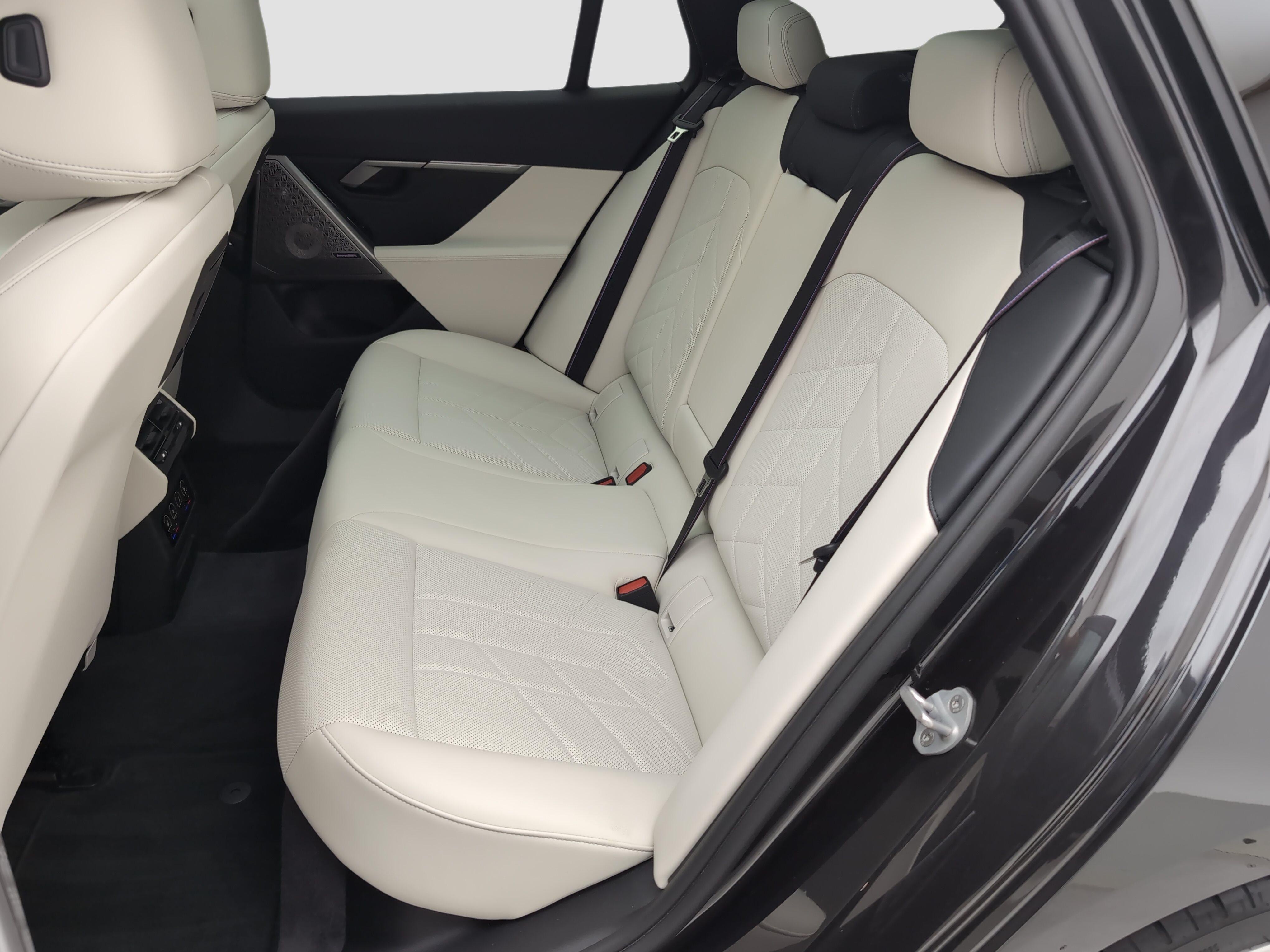 BMW 5er Touring – Bild 14