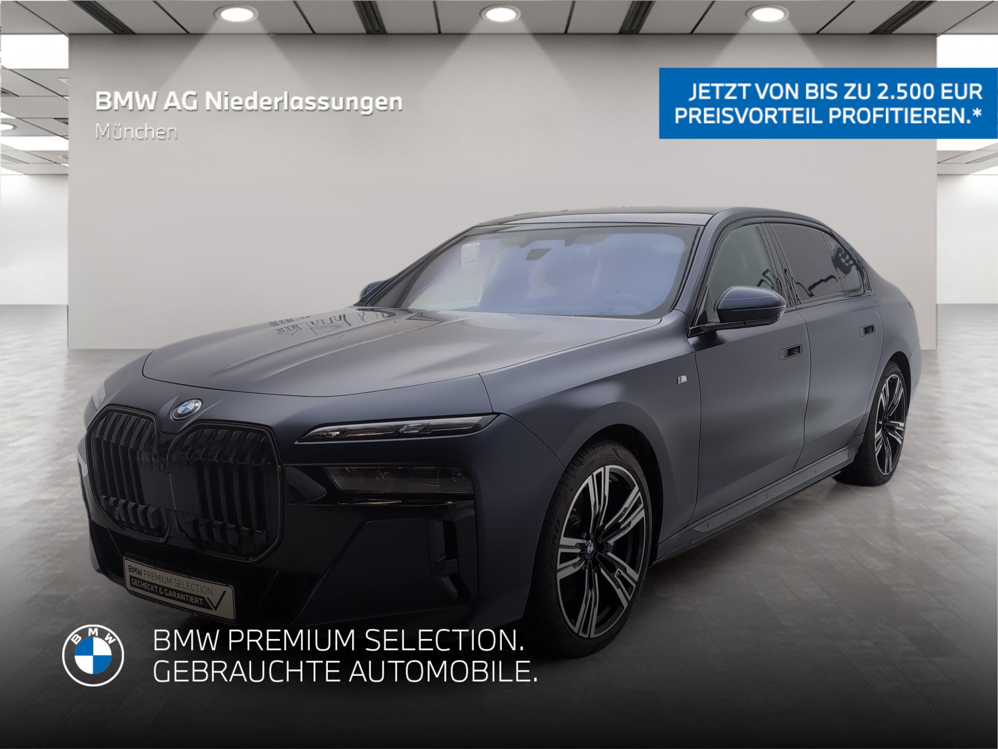 BMW i7