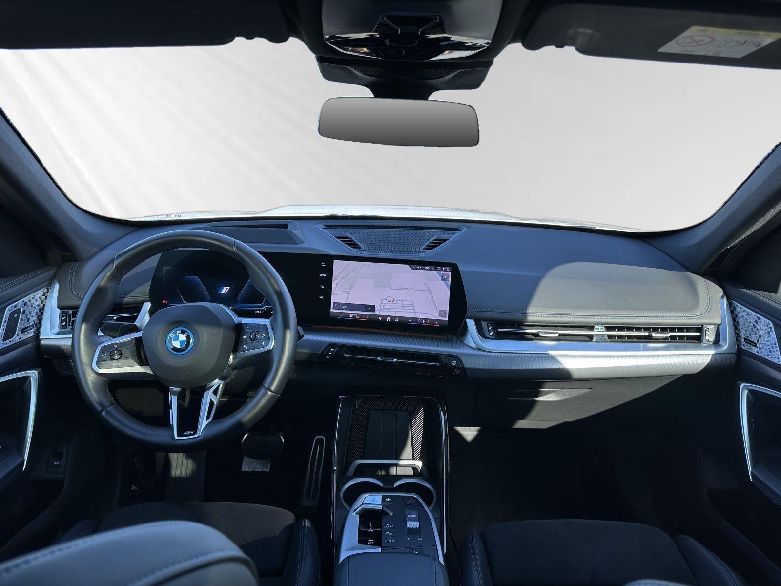 BMW iX1 – Bild 34