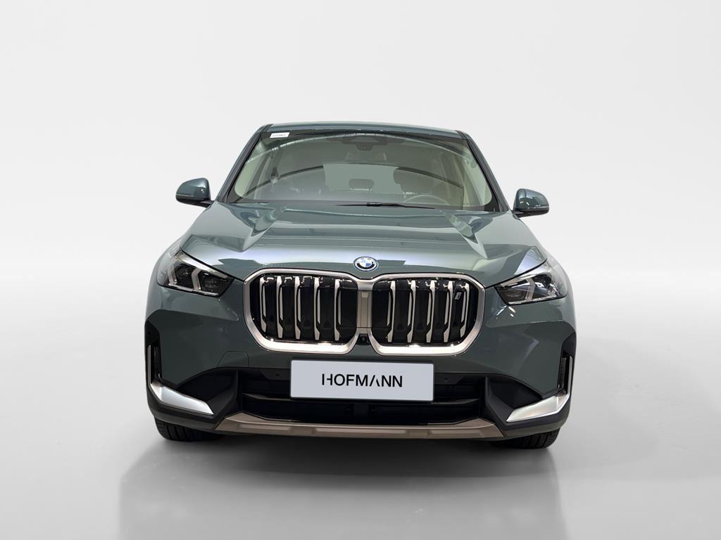 BMW iX1 – Bild 15